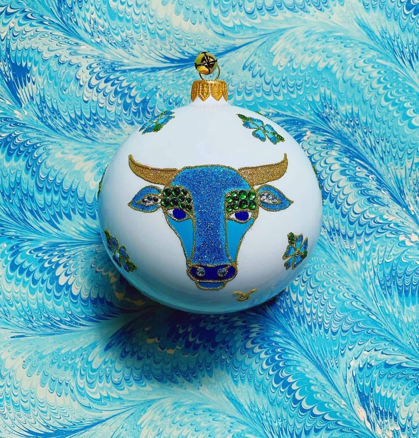 Collectible Blue and Green Taurus Bull Zodiac Astrology Symbol Hand Painted Glass Horoscope Ball Ornament for Holiday Christmas Tree Decorations